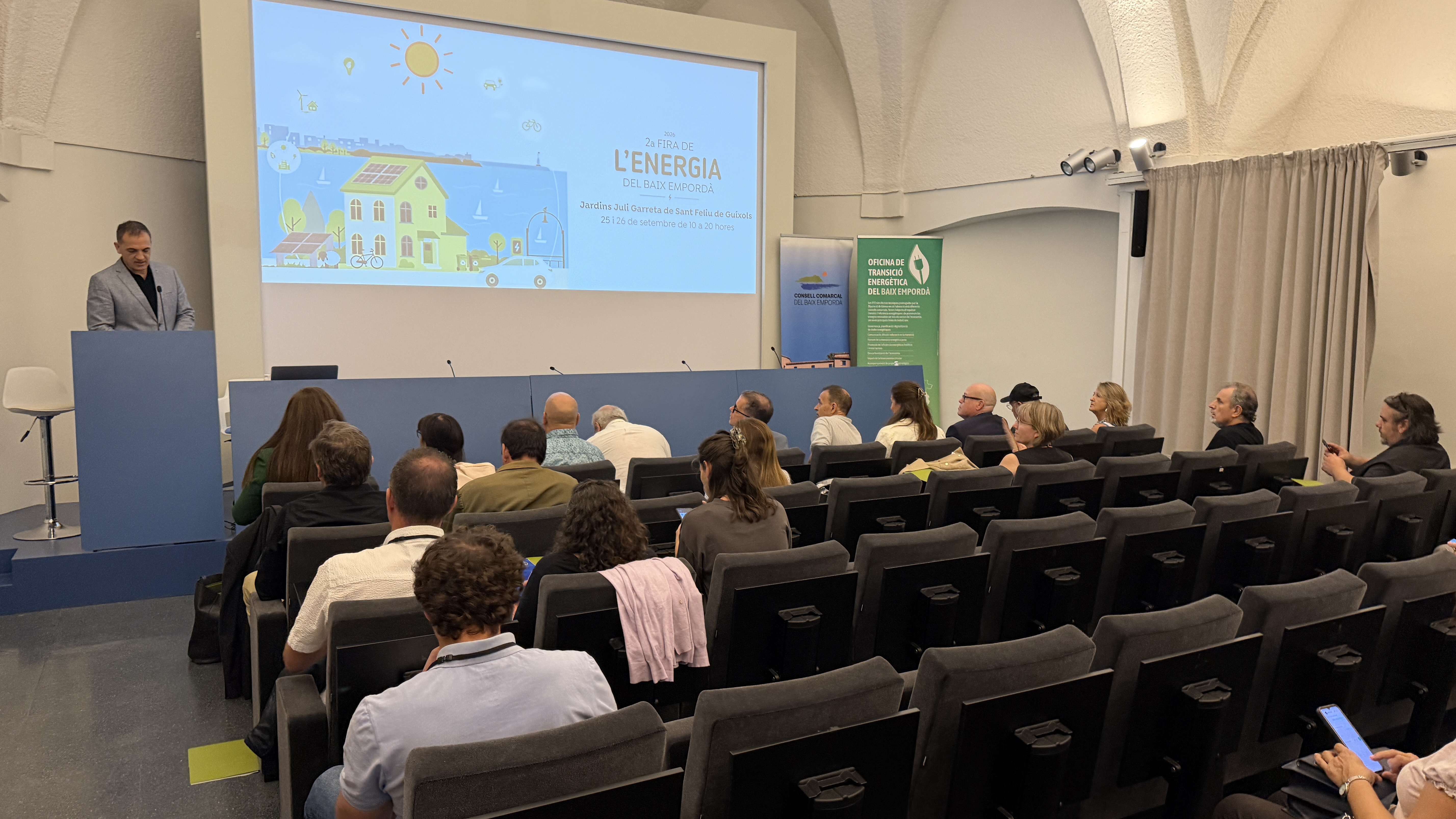 Imatges sobre la Fira de l'Energia (jornades tècniques de divendres i fira de dissabte